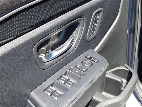 Used 2024 Honda Pilot Elite image 12