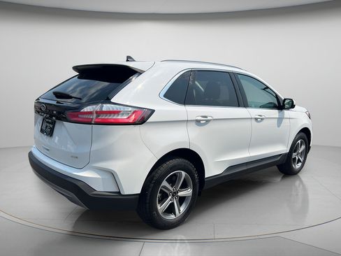Used 2023 Ford Edge SEL w/ Convenience Package AWD/4WD image 7