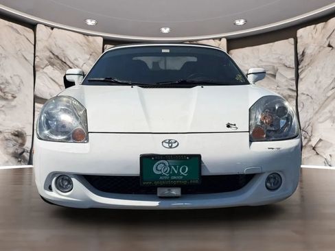 Used 2003 Toyota MR2 RWD image 2