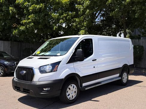 Used 2025 Ford Transit 250 Low Roof w/ Exterior Upgrade Package RWD image 2