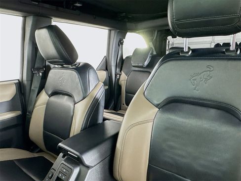 Used 2021 Ford Bronco Wildtrak image 20