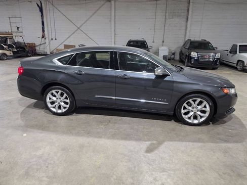 Used 2018 Chevrolet Impala Premier FWD image 12