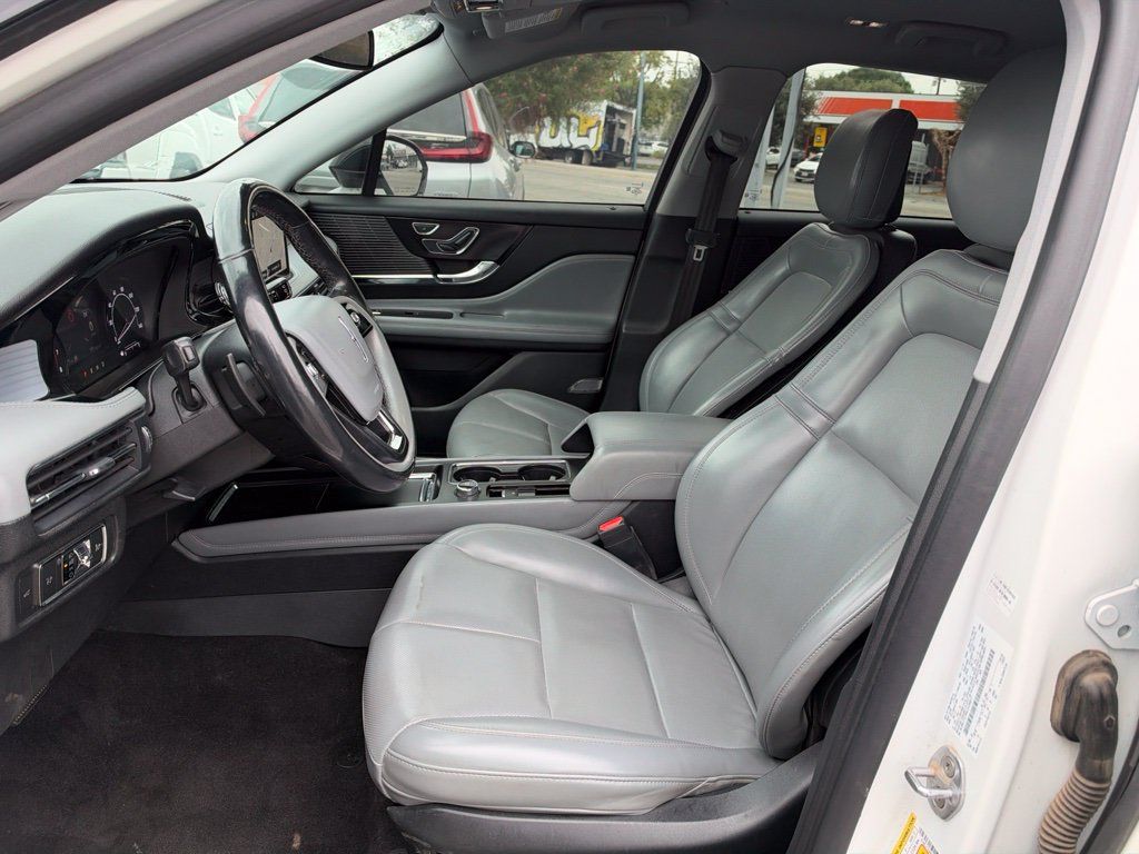 Used 2020 Lincoln Corsair FWD w/ Equipment Group 101A image 8