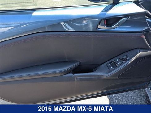 Used 2016 MAZDA MX-5 Miata Grand Touring RWD image 10