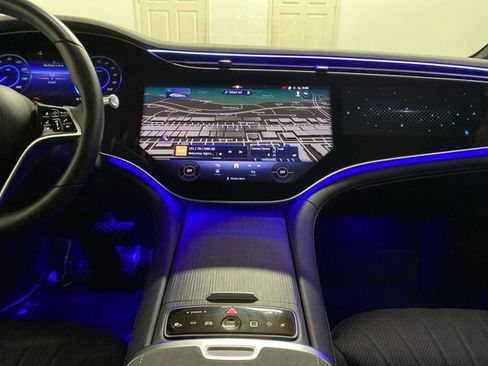 Used 2023 Mercedes-Benz EQS 580 4MATIC Sedan image 13