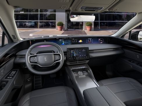 New 2026 Lincoln Nautilus Premier AWD/4WD image 9