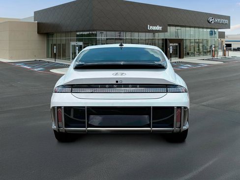 New 2025 Hyundai Ioniq 6 SEL image 6