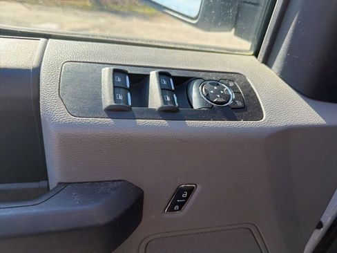 Used 2017 Ford F150 XL w/ Equipment Group 101A Mid RWD image 16