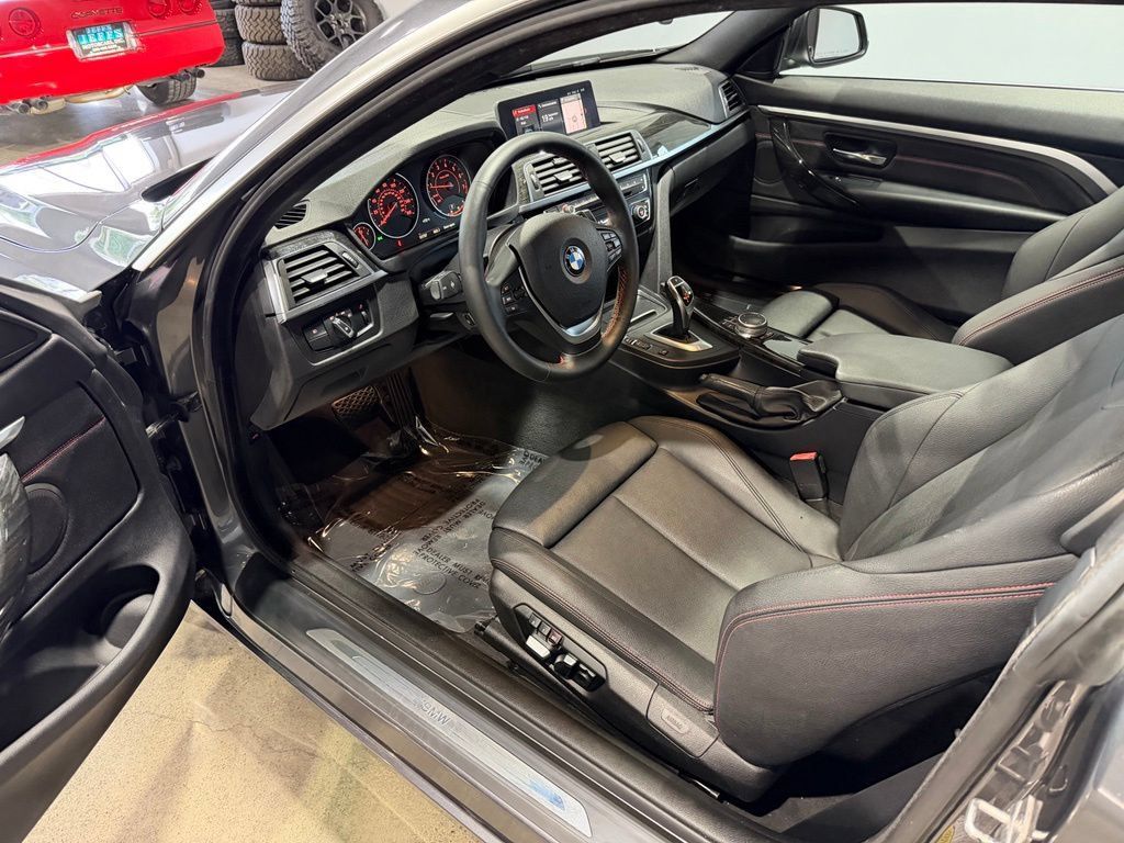 Used 2018 BMW 430i xDrive Coupe AWD/4WD image 11