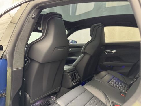 Used 2022 Audi RS e-tron GT w/ Carbon Performance Package image 38