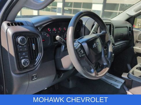Used 2020 Chevrolet Silverado 1500 Custom Trail Boss w/ Custom Convenience Package AWD/4WD image 10