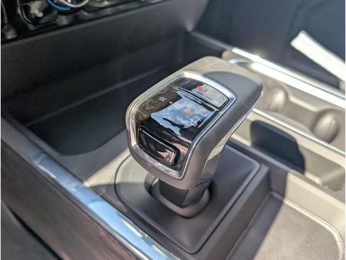 New 2026 GMC Sierra 1500 SLT w/ SLT Premium Plus Package image 25