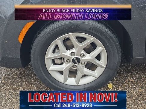 Used 2023 Kia Soul LX w/ LX Technology Package image 10