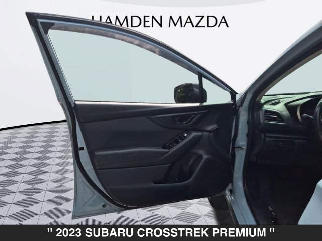Used 2023 Subaru Crosstrek 2.0i Premium AWD/4WD image 10