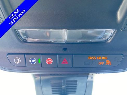 Used 2025 Chevrolet Equinox LT w/ Convenience Package II FWD image 29