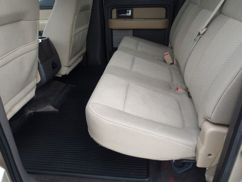 Used 2014 Ford F150 XLT w/ Equipment Group 302A Luxury image 17