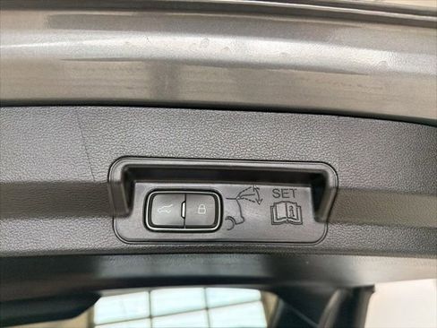 Used 2021 Ford Explorer XLT w/ Class III Trailer Tow Package image 17