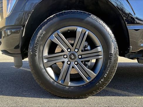 Certified 2023 Ford F150 XLT w/ Equipment Group 302A High image 9