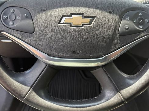 Used 2014 Chevrolet Impala LT w/ Premium Seating Package FWD image 18