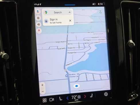 Used 2023 Volvo XC60 B5 Plus image 6