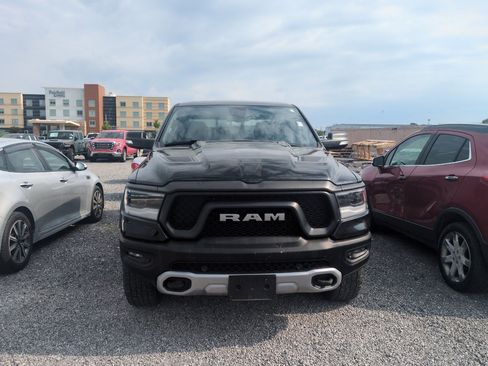 Used 2019 RAM 1500 Rebel w/ Level 2 Equipment Group AWD/4WD image 3