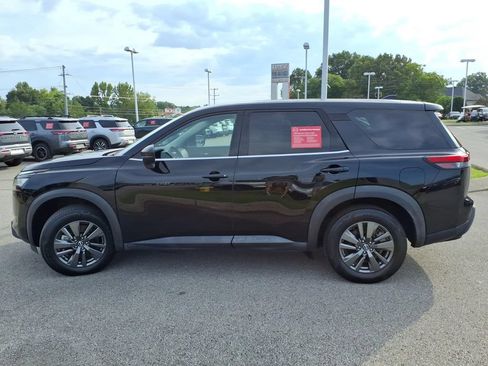 Certified 2022 Nissan Pathfinder S FWD image 16