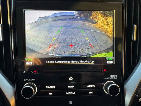 Used 2020 Subaru Ascent Limited w/ Technology Package image 31