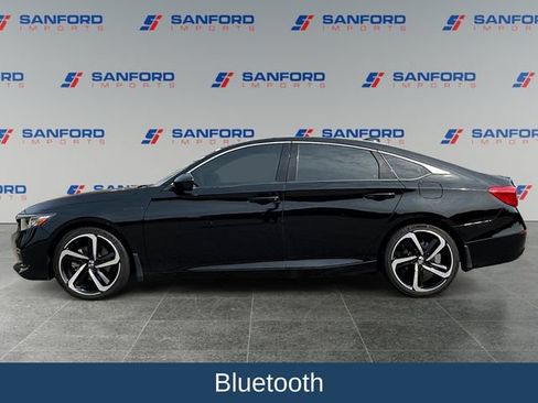 Used 2022 Honda Accord Sport image 3