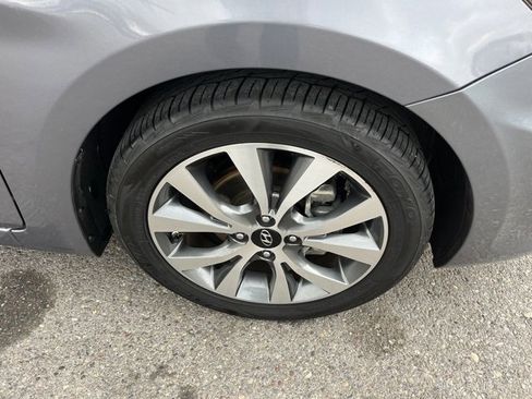 Used 2017 Hyundai Accent Value Edition image 15