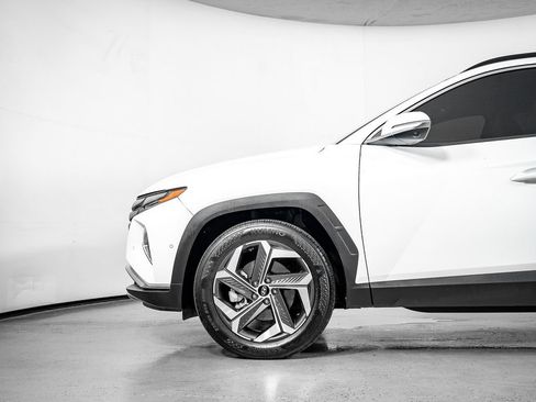 Used 2024 Hyundai Tucson Limited FWD image 16