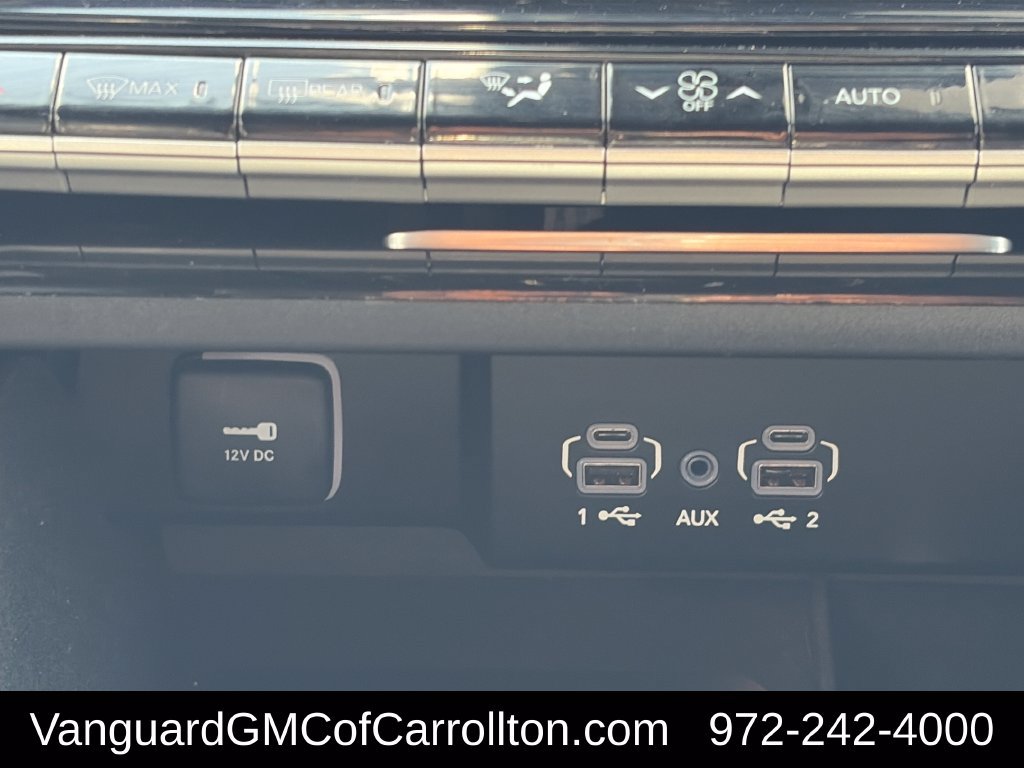 Used 2024 Jeep Wagoneer Series II w/ Flexible Seating Group RWD image 19