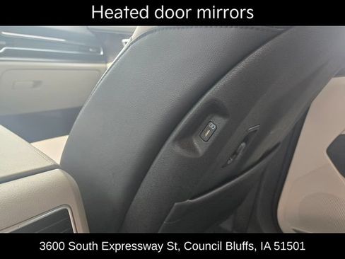 Used 2025 Kia Sportage EX FWD image 28