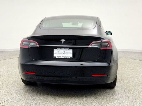 Used 2023 Tesla Model 3 Standard Range image 6