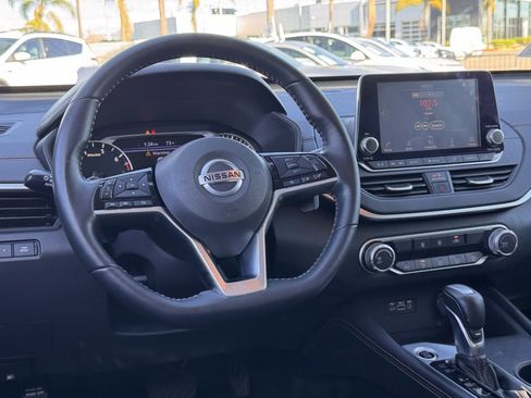 Used 2020 Nissan Altima 2.5 SR image 28