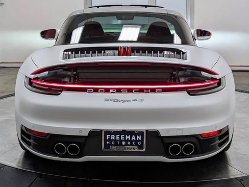 Used 2023 Porsche 911 Targa 4S w/ Premium Package AWD/4WD image 8