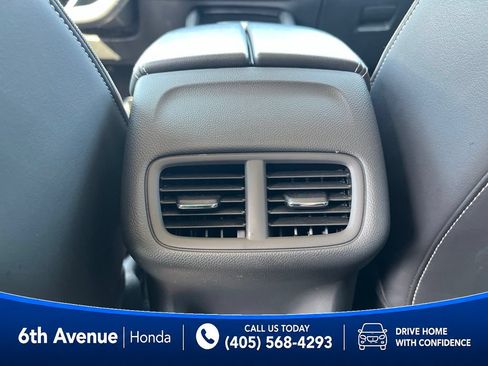 Used 2025 Buick Envision Sport Touring AWD/4WD image 23
