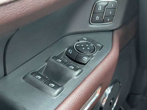 Used 2024 Ford Expedition Max Limited image 15