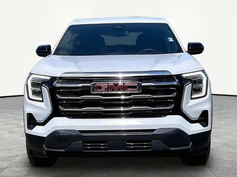 Used 2025 GMC Terrain Elevation AWD/4WD image 2