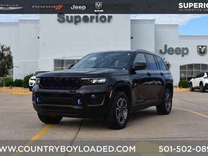 Used 2023 Jeep Grand Cherokee Trailhawk w/ Advanced Protech Group II