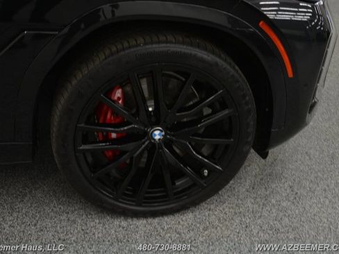 Used 2024 BMW X6 M60i w/ Dynamic Handling Package image 45