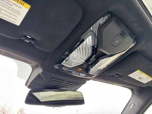 New 2026 BMW X5 xDrive50e w/ Executive Package image 23