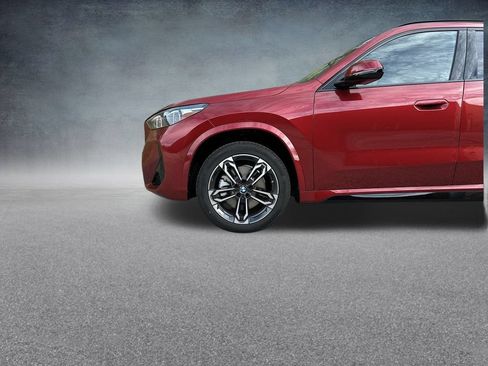 Used 2026 BMW X1 xDrive28i AWD/4WD image 13