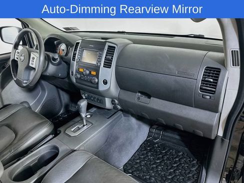 Used 2020 Nissan Frontier PRO-4X w/ Pro-4x Utility Package AWD/4WD image 11