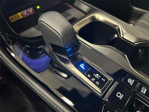 Certified 2024 Lexus NX 450h+ F Sport image 20