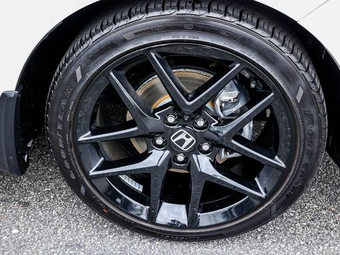 Certified 2024 Honda Civic Sport image 13