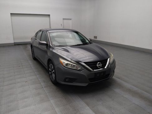 Used 2016 Nissan Altima 2.5 SV image 13