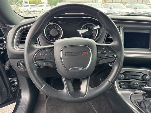 Used 2018 Dodge Challenger SXT RWD image 20