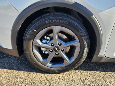 Used 2026 Kia K4 FWD image 9