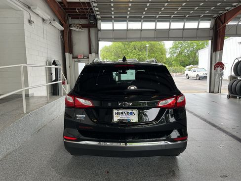 Used 2021 Chevrolet Equinox Premier w/ Redline Edition FWD image 7