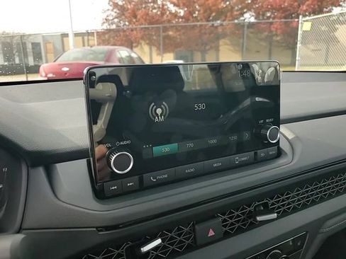 New 2025 Honda Accord SE image 18